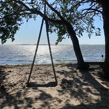 - Fisch Am Kleinen Königsstuhl Apartment Sagard
